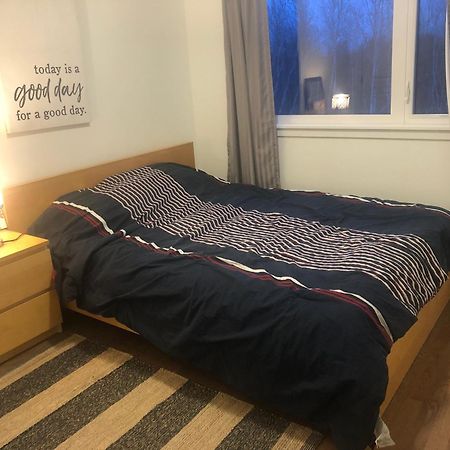 Place You Can Call Home !!! Near Ottawa Airport מראה חיצוני תמונה